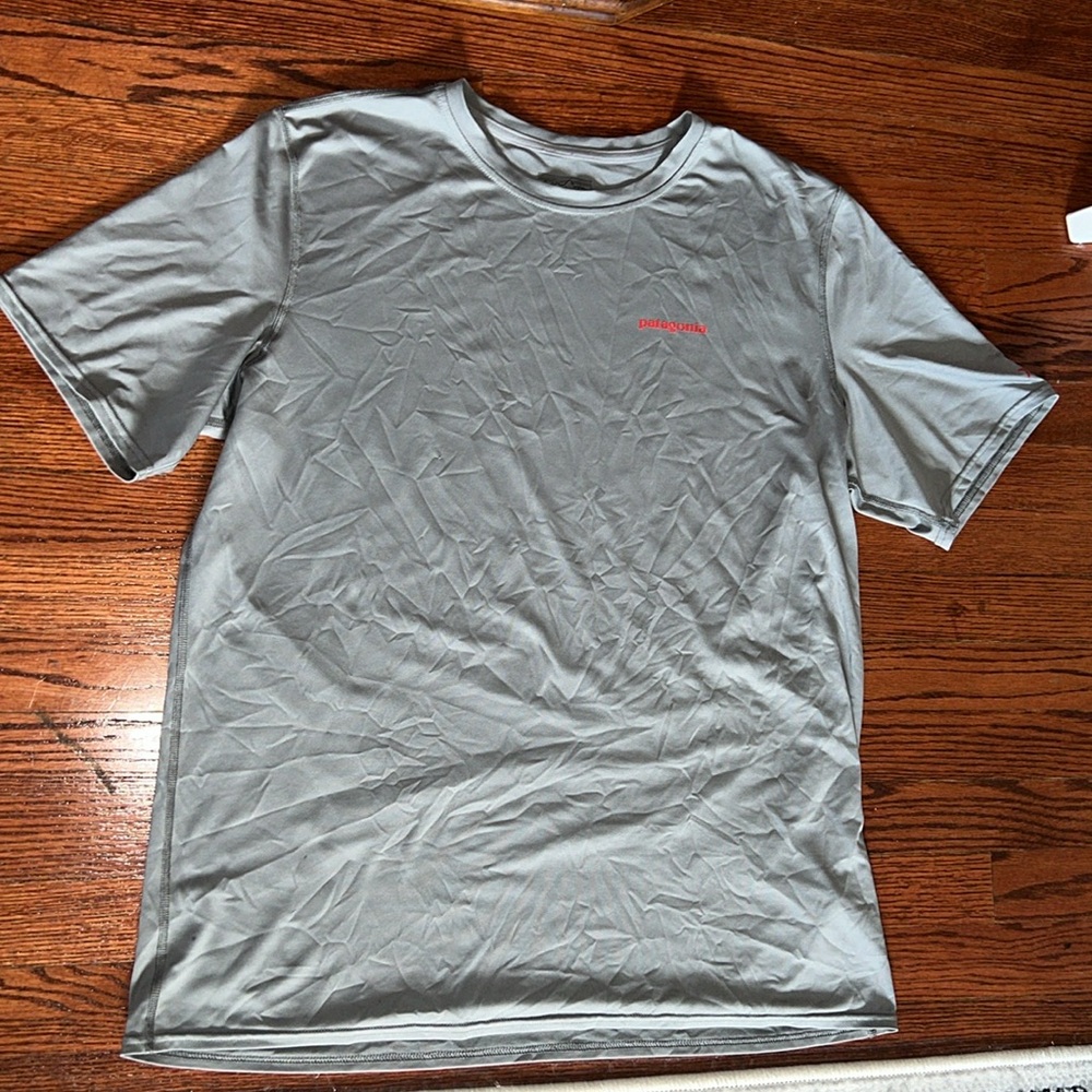 Patagonia men’s shirt